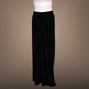 Koh Koh Long Black Maxi Skirt, Size Small